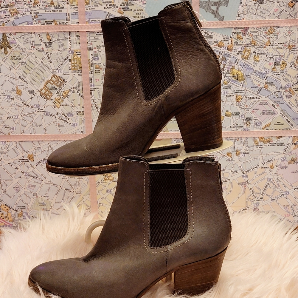 Aquatalia Booties
